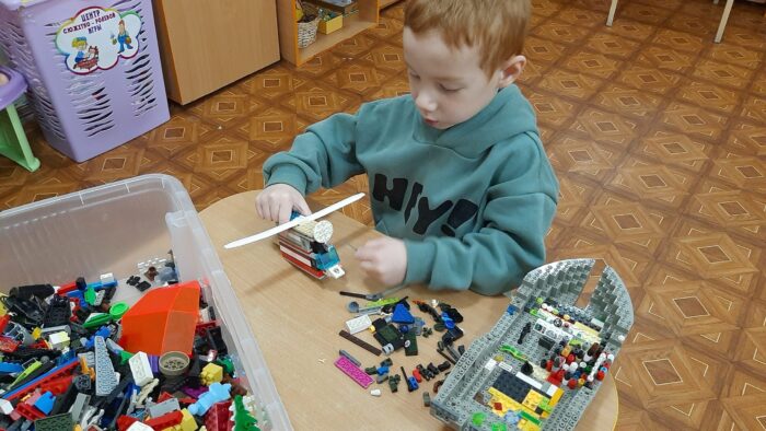 Конструирование из конструктора LEGO (1)