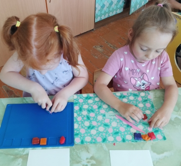 занятие по пластилинографии (6)