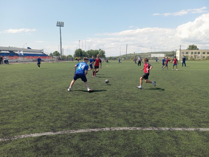 соревнования по футболу (1)