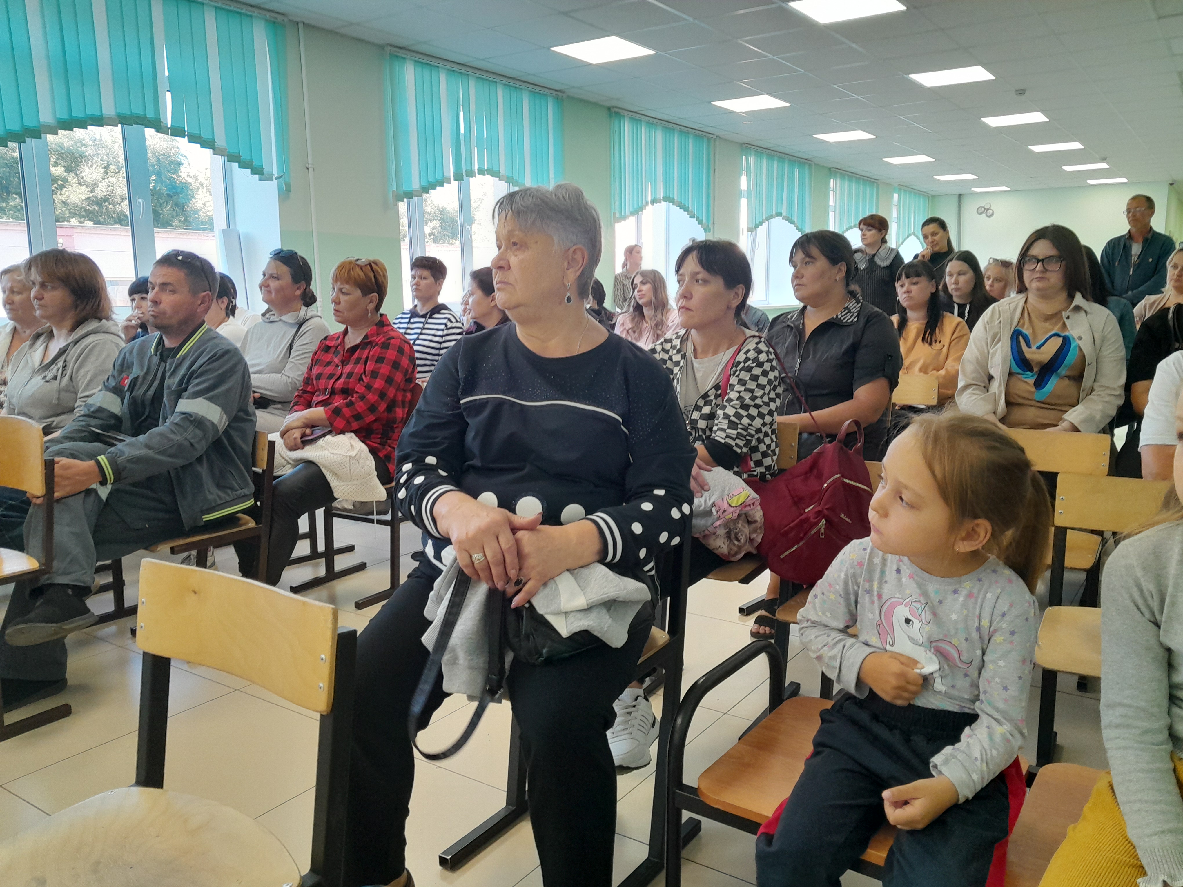 общешкольное родительское собрание (4)