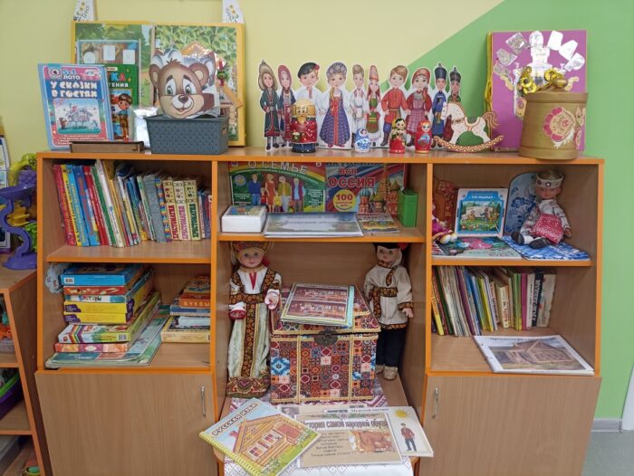 Развивающая предметно пространственная среда (4)