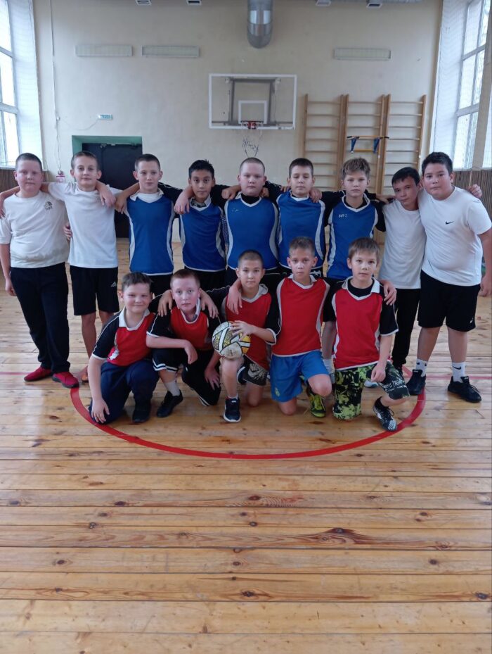 соревнования по футболу (4)