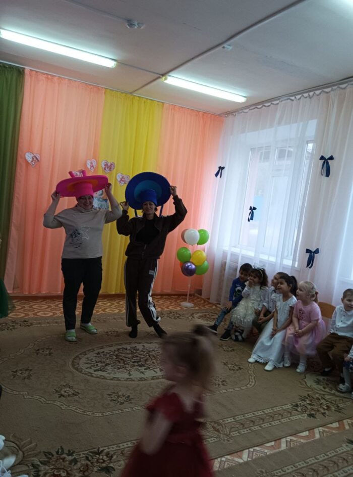 Праздник ко дню матери (10)