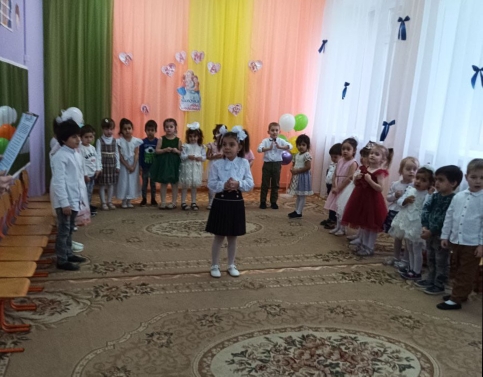 Праздник ко дню матери (2)