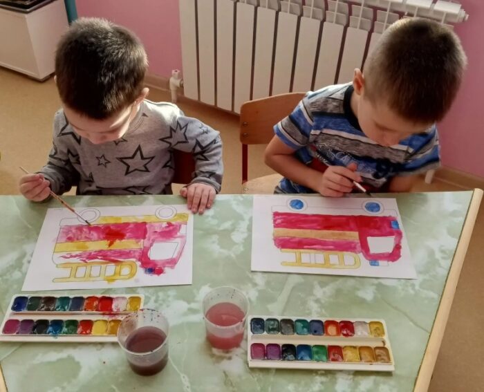 Рисование «Пожарная машина» (1)