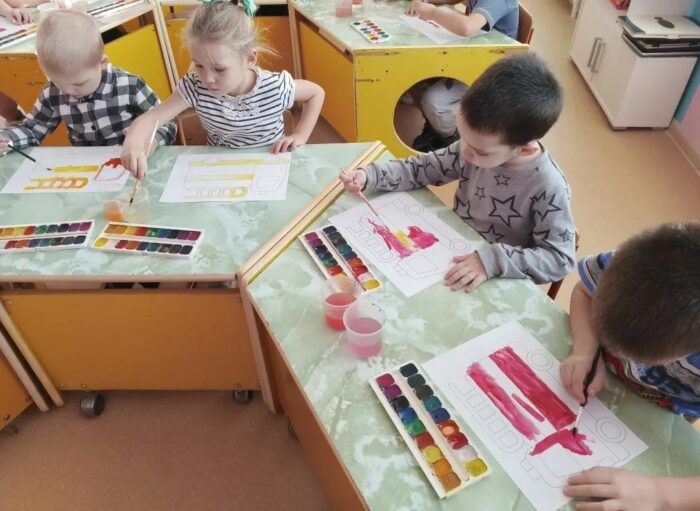 Рисование «Пожарная машина» (2)