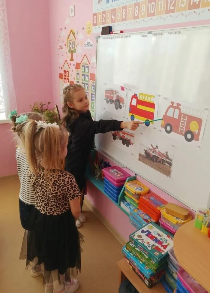 Рисование «Пожарная машина» (5)