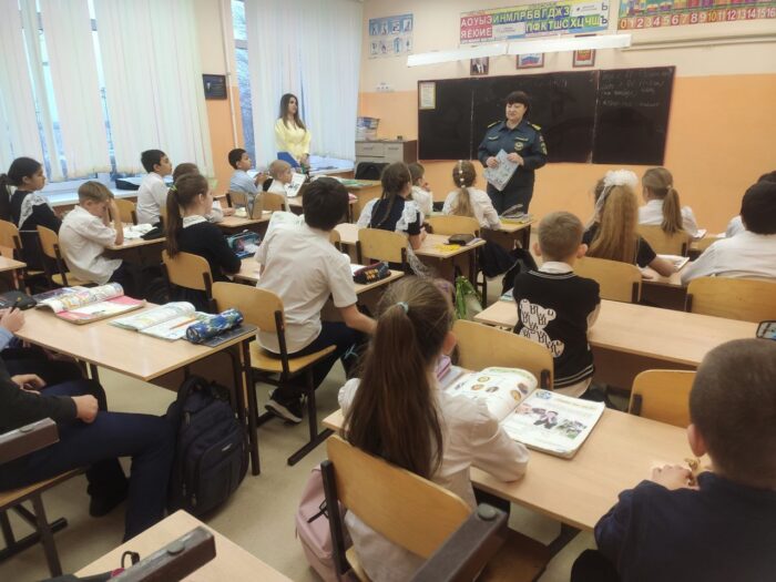 Беседа о правила безопасности на водных объектах в осенне зимний период (2)