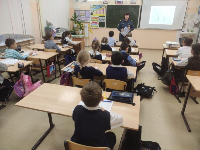 Беседа о правила безопасности на водных объектах в осенне зимний период (5)