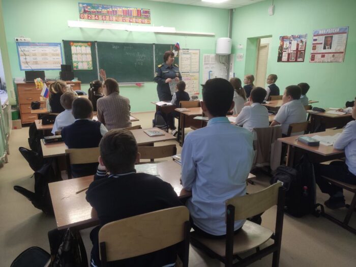 Беседа о правила безопасности на водных объектах в осенне зимний период (8)