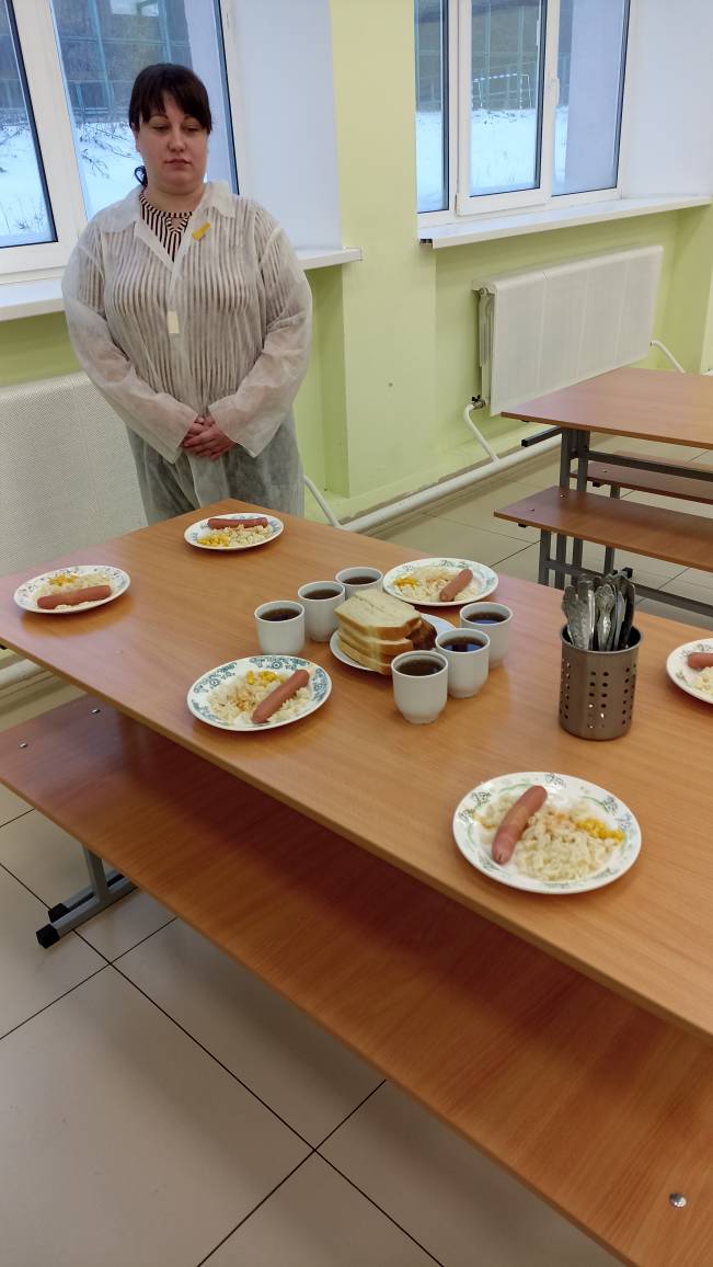 проверка школьного питания (1)