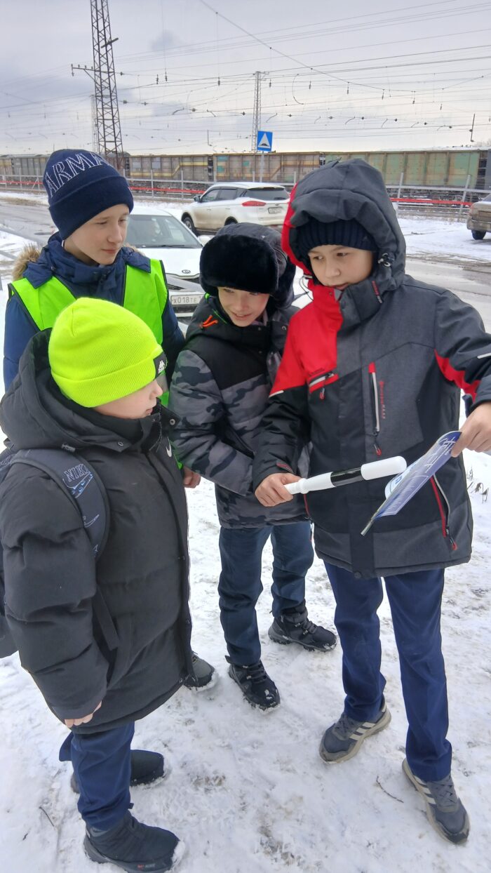 участие в акции «Внимание дети! Правила ПДД в зимний период» (2)