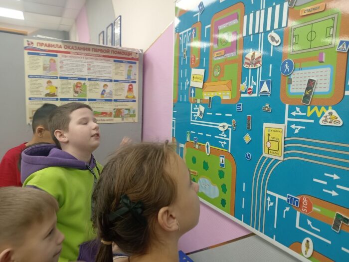 Занятия для учащихся 3 класса по ПДД (4)