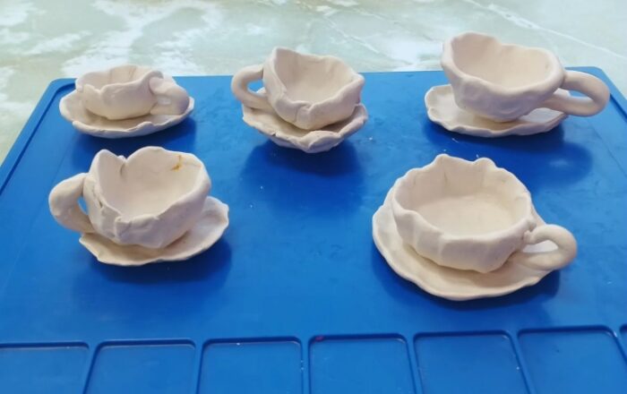 Лепка из белой глины «Гончарная мастерская» (2)