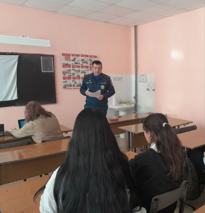 беседа об условиях поступления в ВУЗы МЧС России (5)