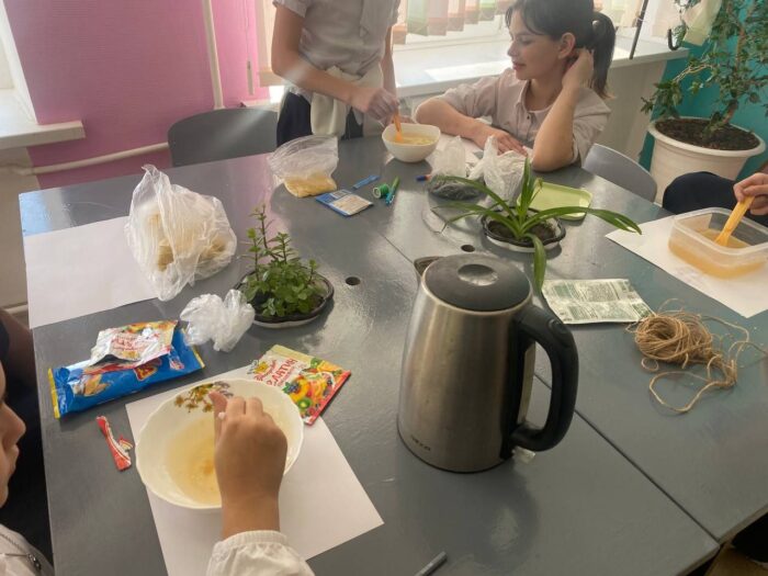 угощаем птиц зимой (10)