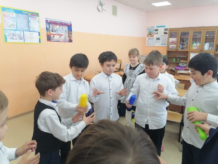 А ну ка, мальчики! во 2 классе (6)