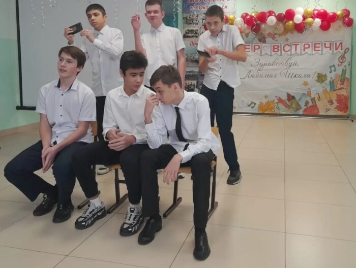 Вечер встречи одноклассников (17)