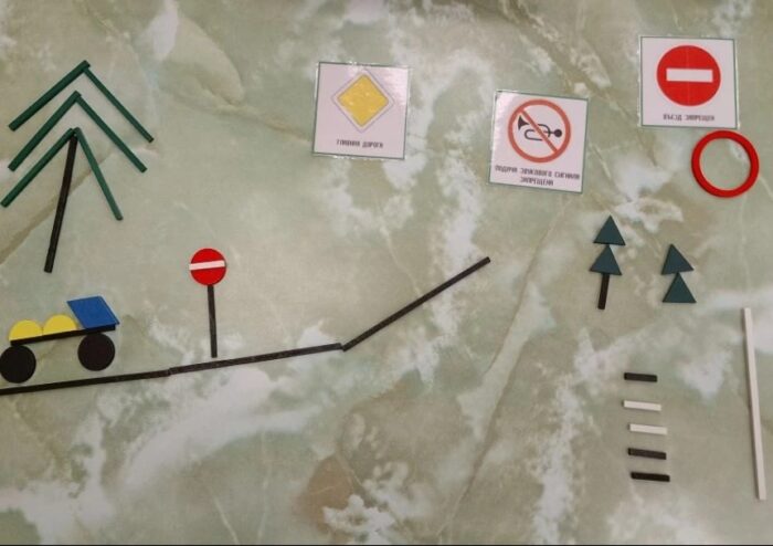 занятие с набором Дары Фрёбеля (3)