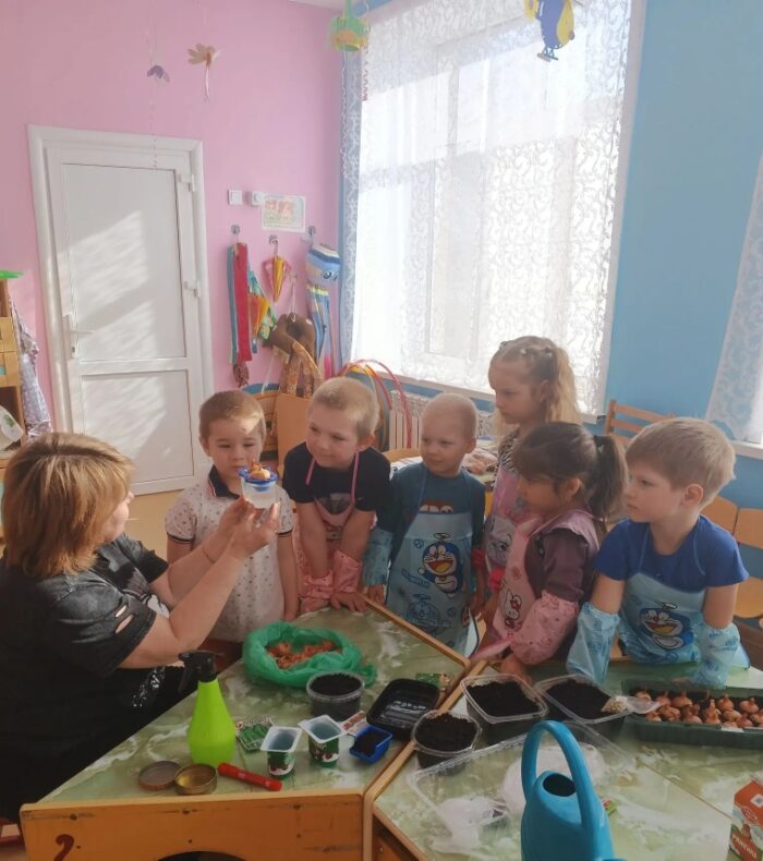 занятие в саду (10)