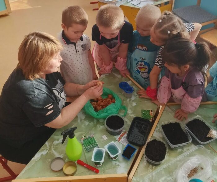 занятие в саду (9)