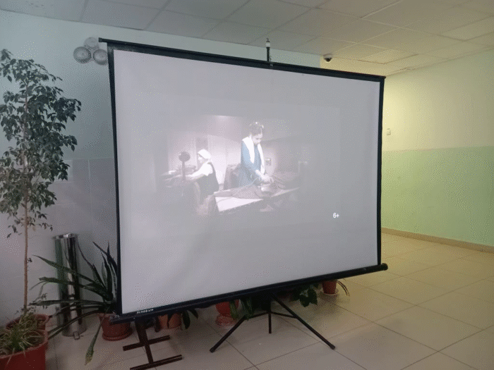 просмотр фильма начальная школа (4)