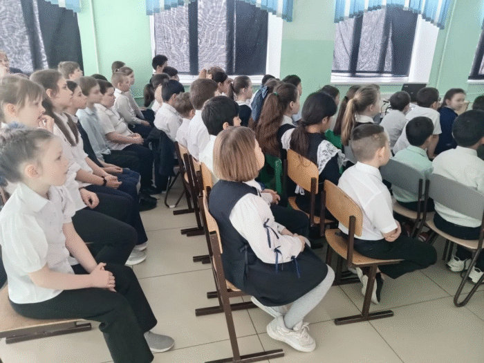 просмотр фильма начальная школа (6)