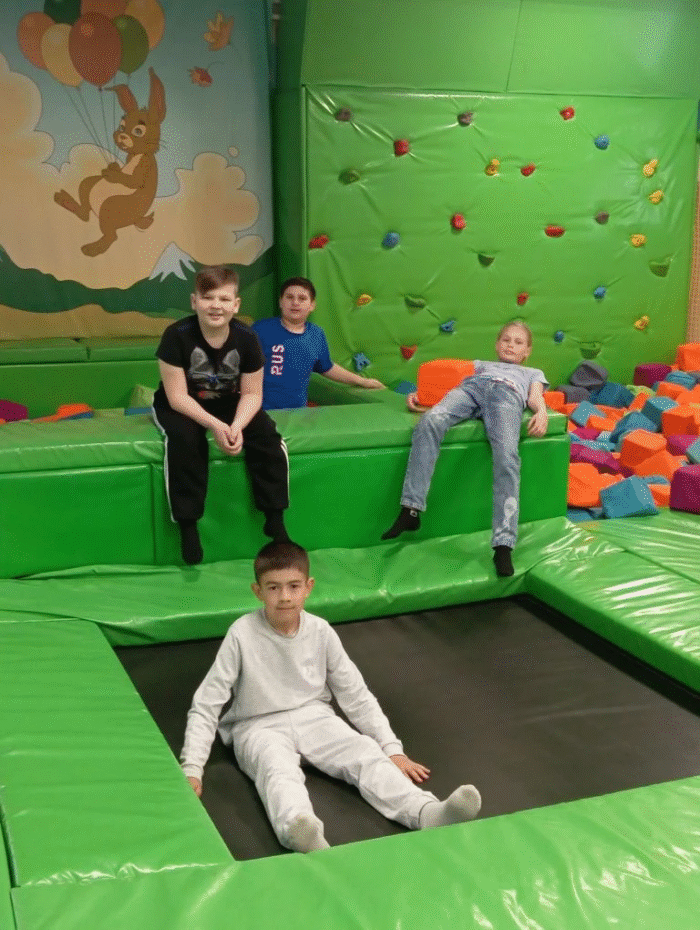 5 класс в батутном центре (7)