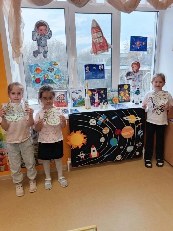 аппликация космос (5)