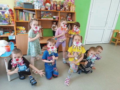 день смеха (7)