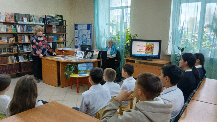 6 класс в библиотеке (7)