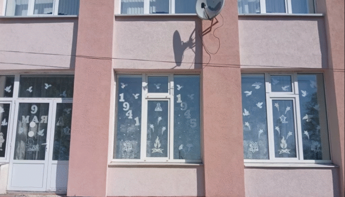 окна победы в саду (1)
