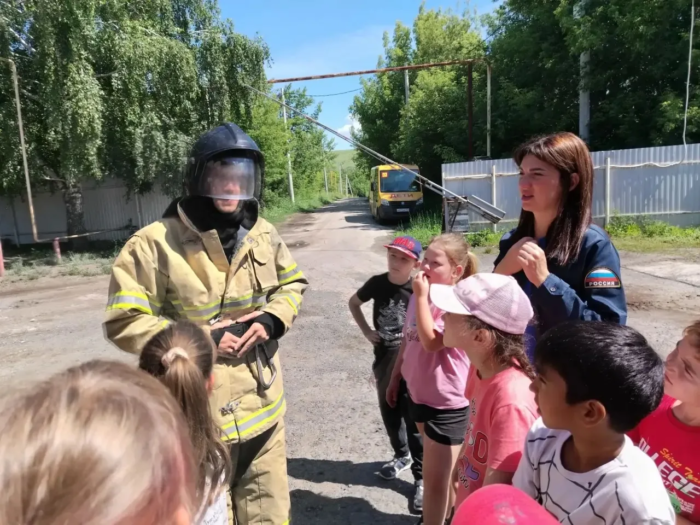 В гостях у пожарных (5)