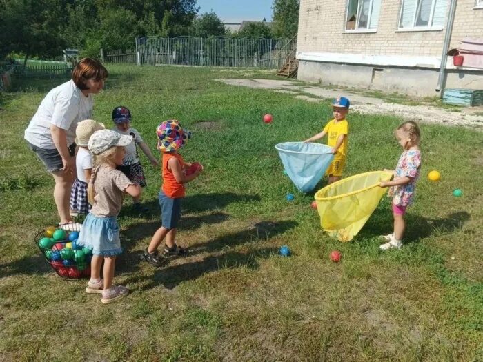 игры на улице Умерова (5)
