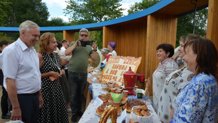 участие в ярмарке (6)